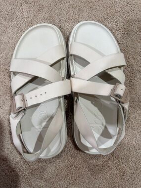 Chaco Women's Pale Blush Strappy Buckle Sandals